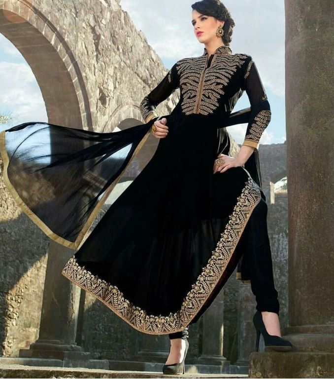 صور اجمل عبايات مطرزة