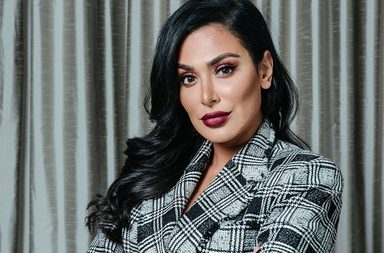ستايل وملابس خبيرة التجميل هدى قطان