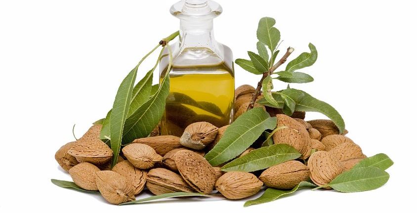 ما فوائد زيت اللوز الحلو للشعر