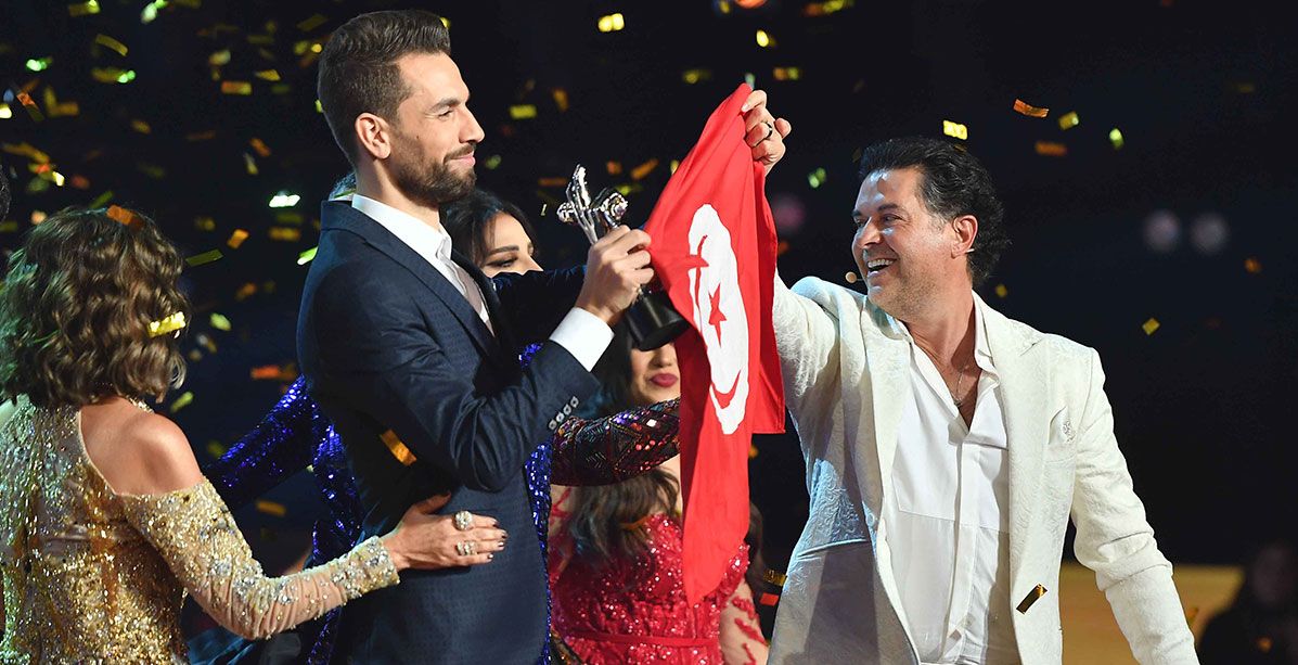 فوز التونسي مهدي عياشي بلقب "أحلى صوت" الموسم الخامس من the Voice
