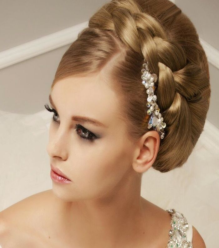 صور اجمل تسريحات مرفوعه فخمه للزواجات