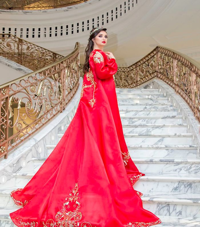 صور اجمل فساتين ليلة الحناء انستقرام