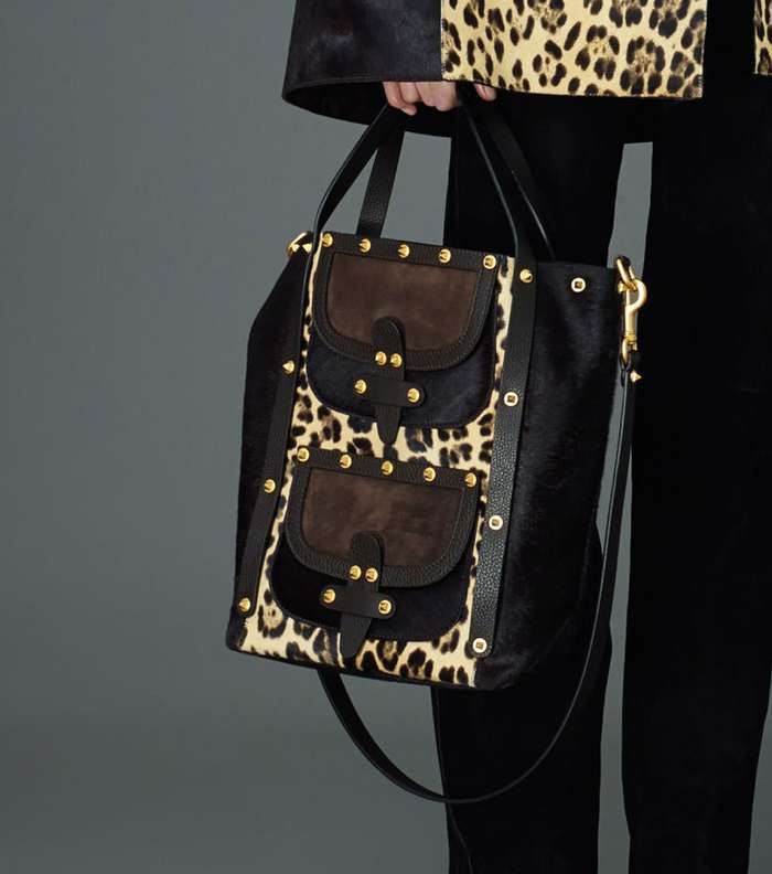 من مجموعة Pre Fall 2015، اليك هذه الشنط المميزة من توقيع فالينتينو