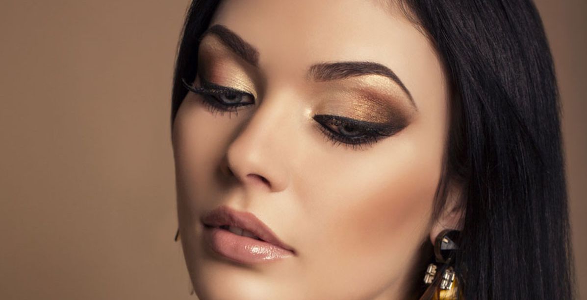 5 أخطاء ماكياج قد تُفسد يومك