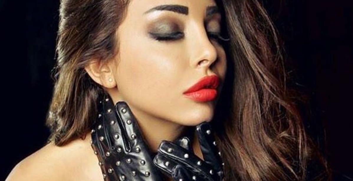 شقيقة هيفا وهبي تنشر صورة لها قبل التجميل...وتقول: " كم كنت بشعة"!