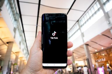 تحميل فيديوهات تيك توك بدون علامة مائية