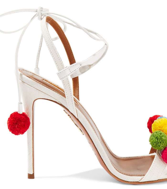 حذاء بموضة الـ Pompom من Aquazzura لصيف 2016