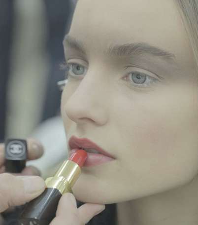 بالصور، مستحضرات CHANEL لماكياج أسبوع الهوت كوتور الفرنسي
