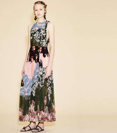 اليك اجمل ازياء فالينتينو من مجموعة Resort 2016