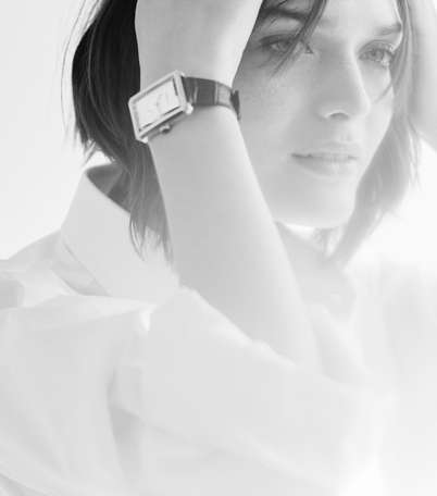 تالقي هذا الموسم بساعة CHANEL Première BOY