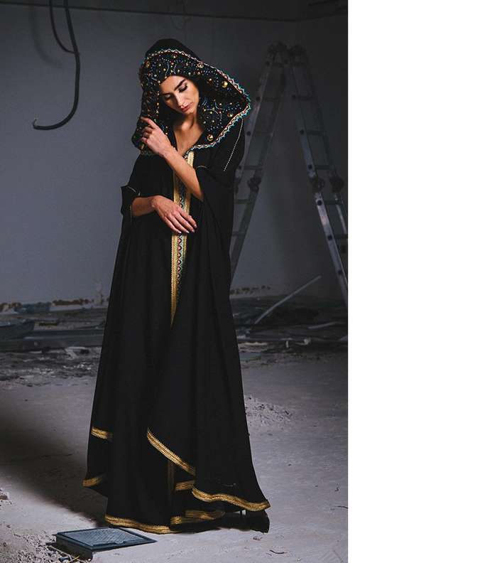 تعرفي على عبايات من توقيع Samar Daboussi