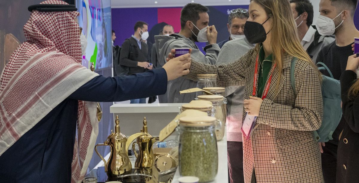 القهوة السعودية تثبت حضورها في مؤتمر الجوال العالمي في برشلونة 
