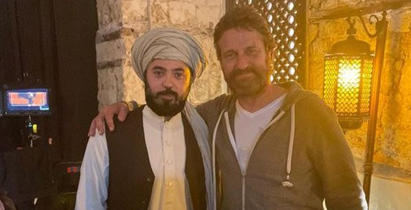 "قندهار" أول فيلم هوليوودي يصور في العُلا من بطولة النجم الأمريكي جيرارد باتلر