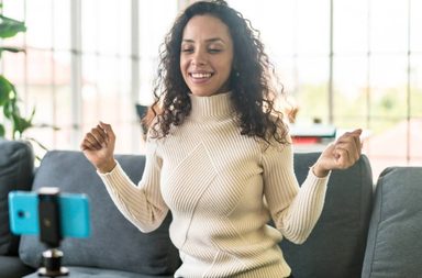 كيف احذف فيديو من تيك توك بخطوات سهلة وبسيطة