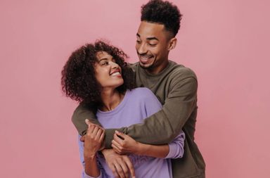 عبارات يضعف امامها الرجل
